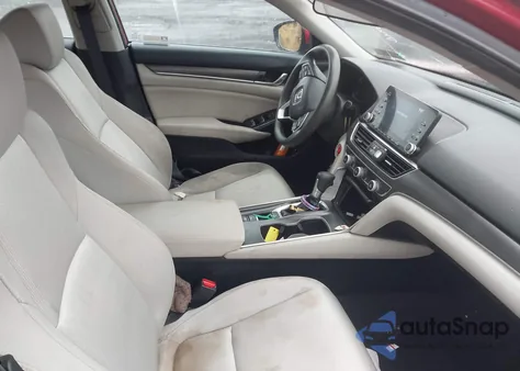 2019 Honda Accord Lx z USA, uszkodzony, nr VIN 1HGCV1F18KA082465